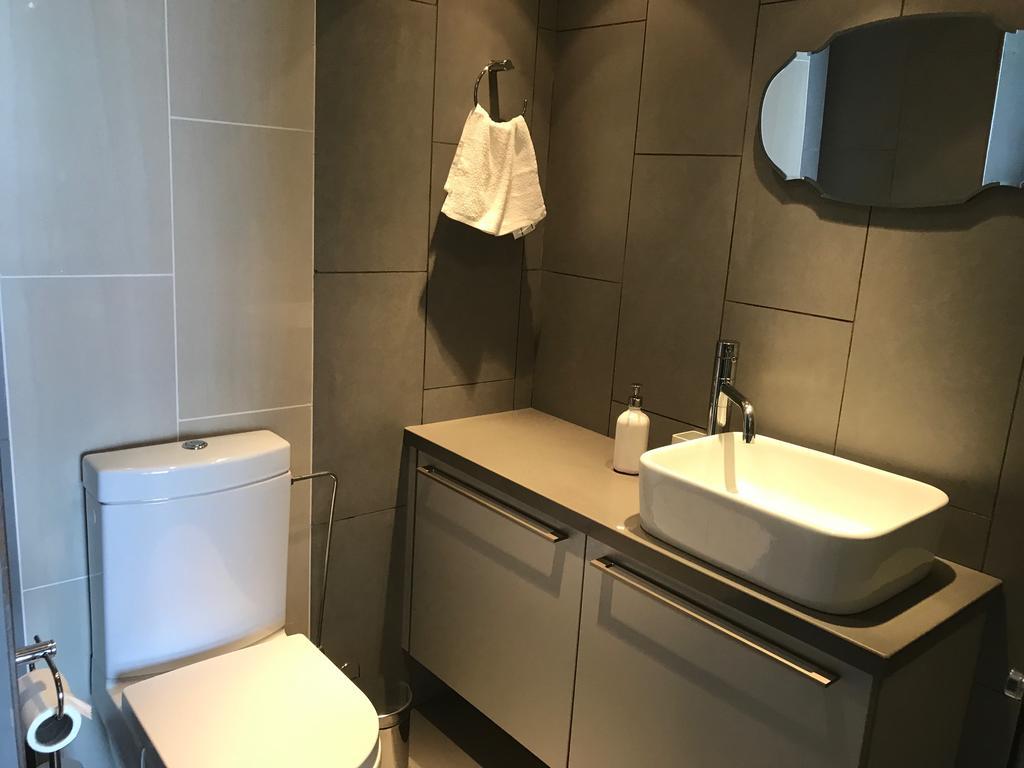 Finikoudes Luxury Apartments Larnaca Dış mekan fotoğraf