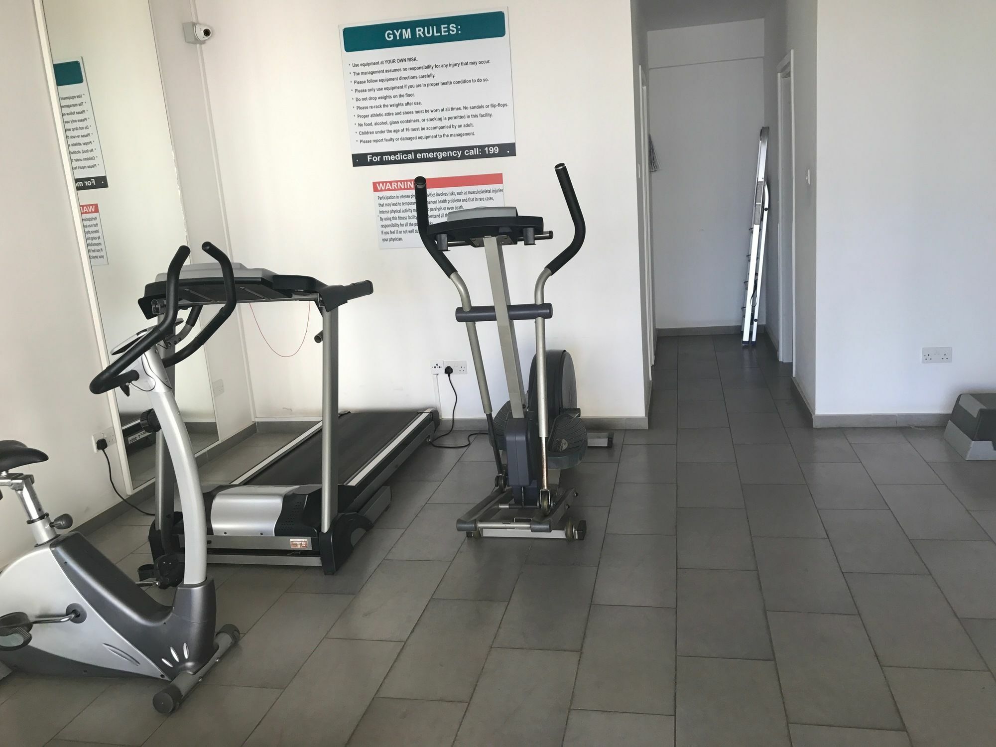 Finikoudes Luxury Apartments Larnaca Dış mekan fotoğraf