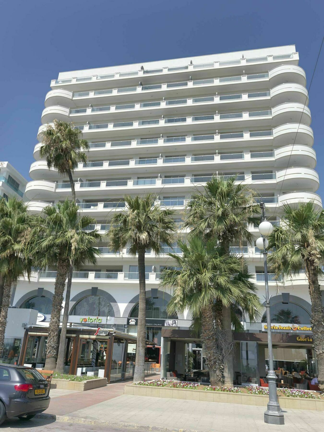 Finikoudes Luxury Apartments Larnaca Dış mekan fotoğraf