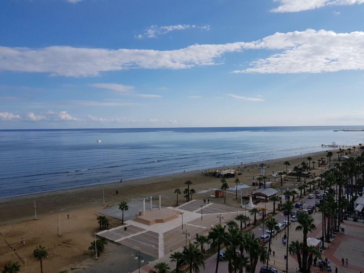 Finikoudes Luxury Apartments Larnaca Dış mekan fotoğraf